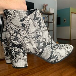 SHEIN Black and White Snakeskin Ankle Booties